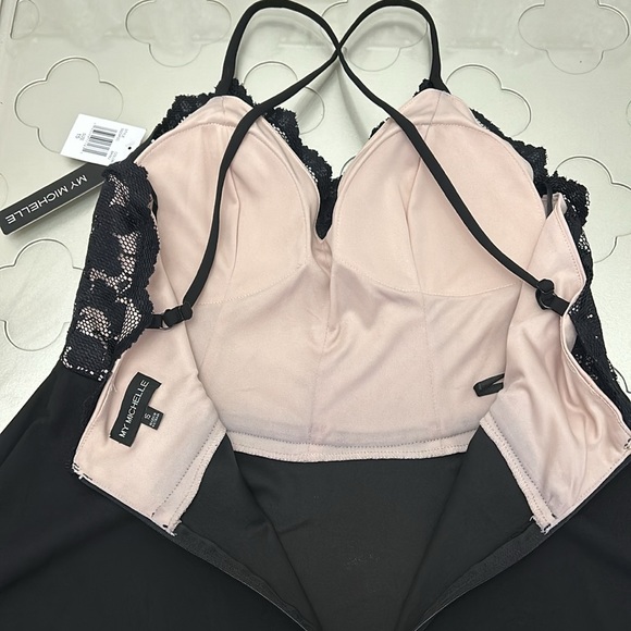 MY MICHELLE Two Tone Lace Skater Dress Juniors size 15 Women’s XL Black Nude - Picture 7 of 13